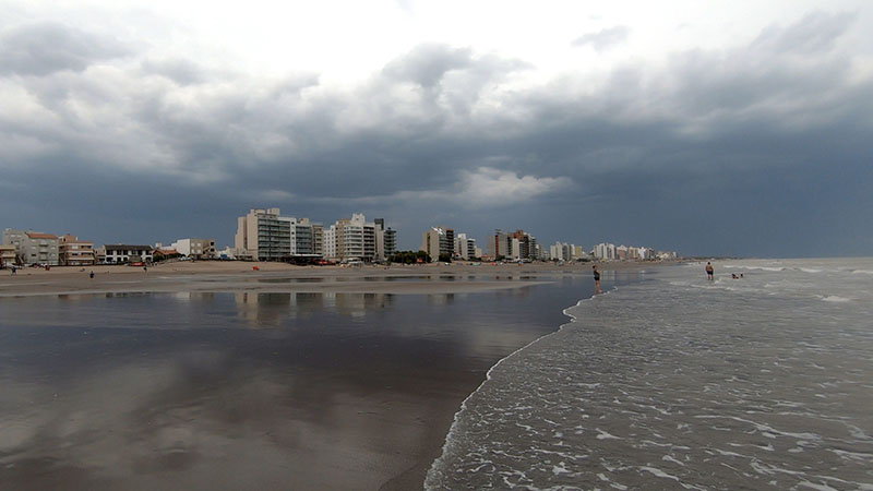 playa de Monte Hermoso Monte Hermoso playa.jpg